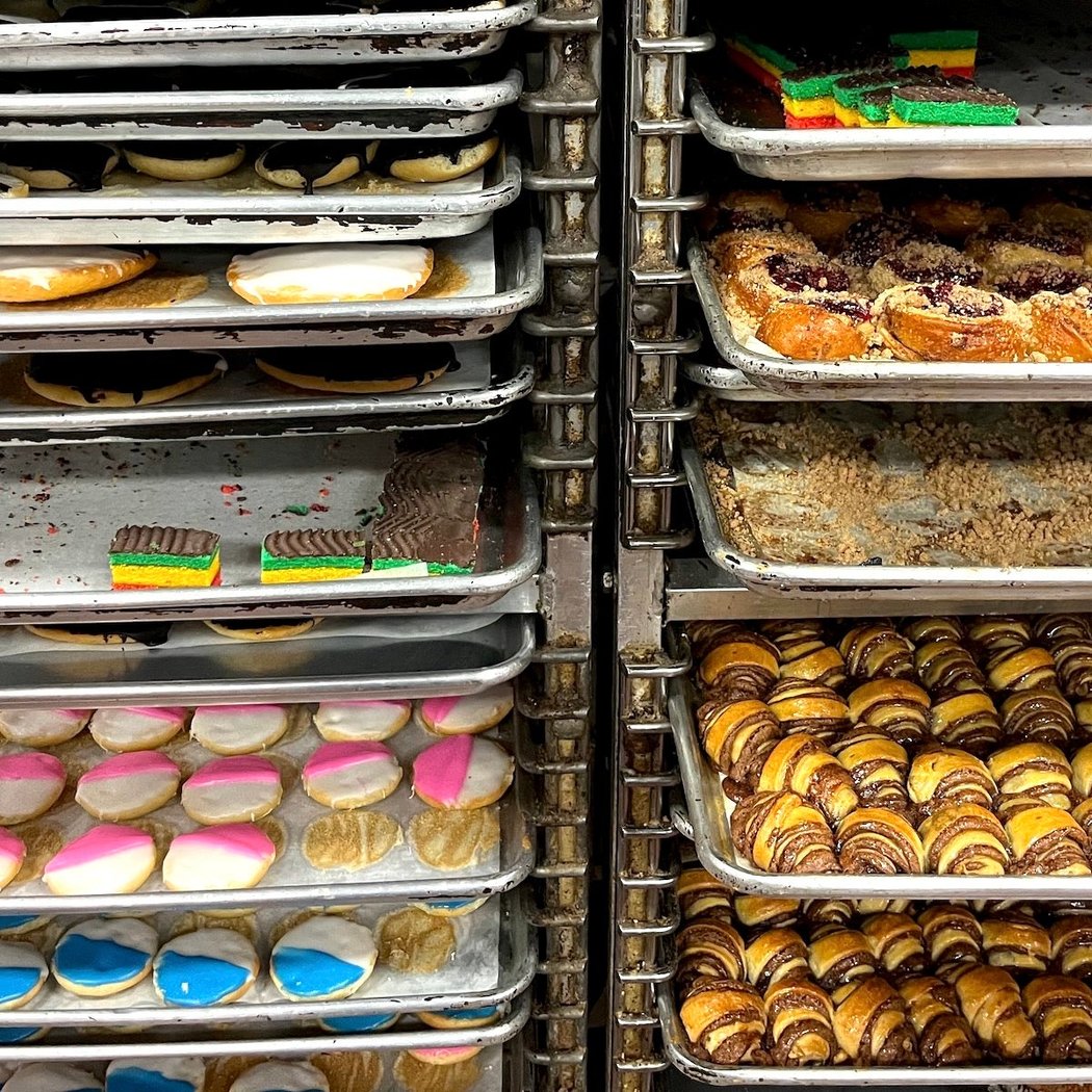 Strauss Bakery 3
