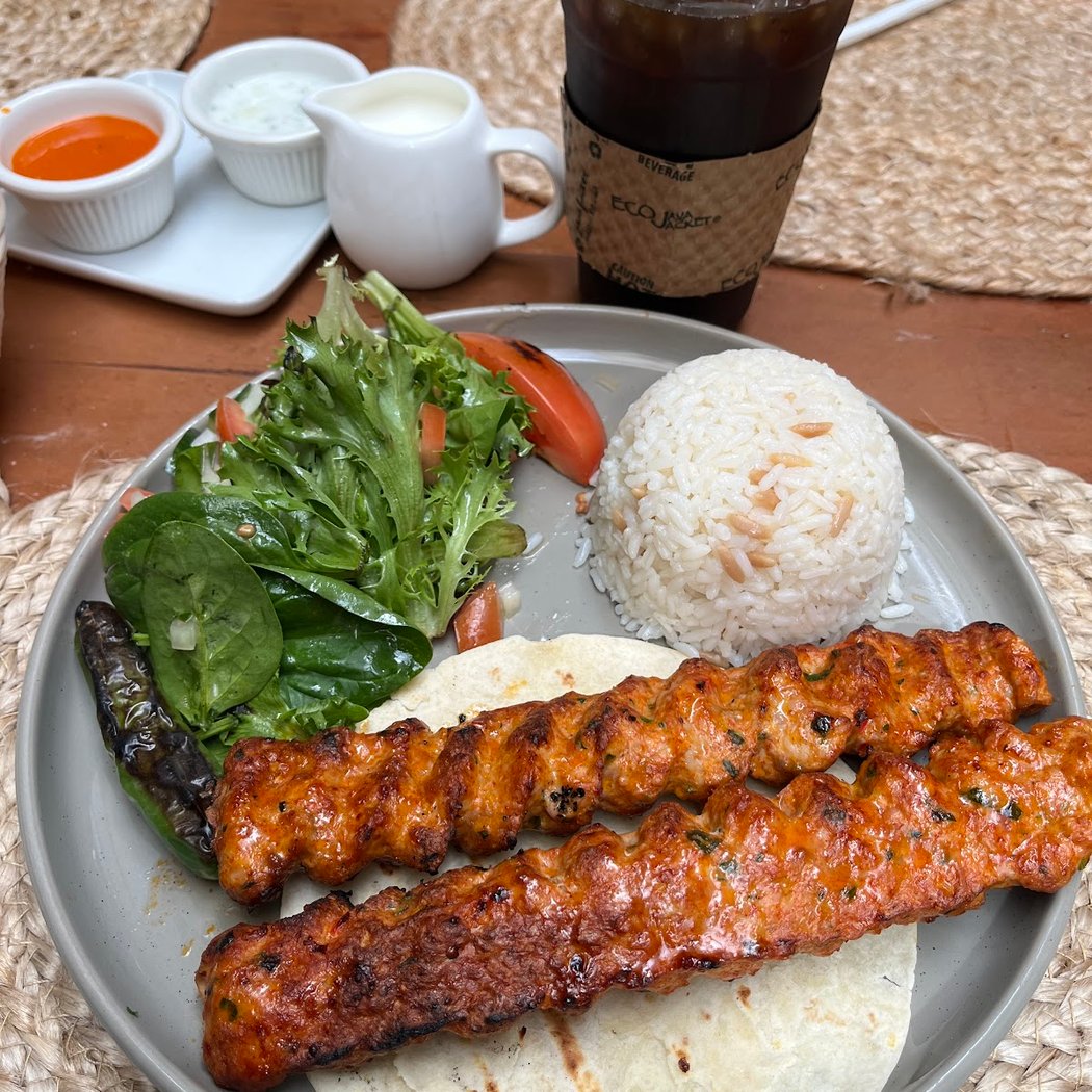 Loqma Cafe 1