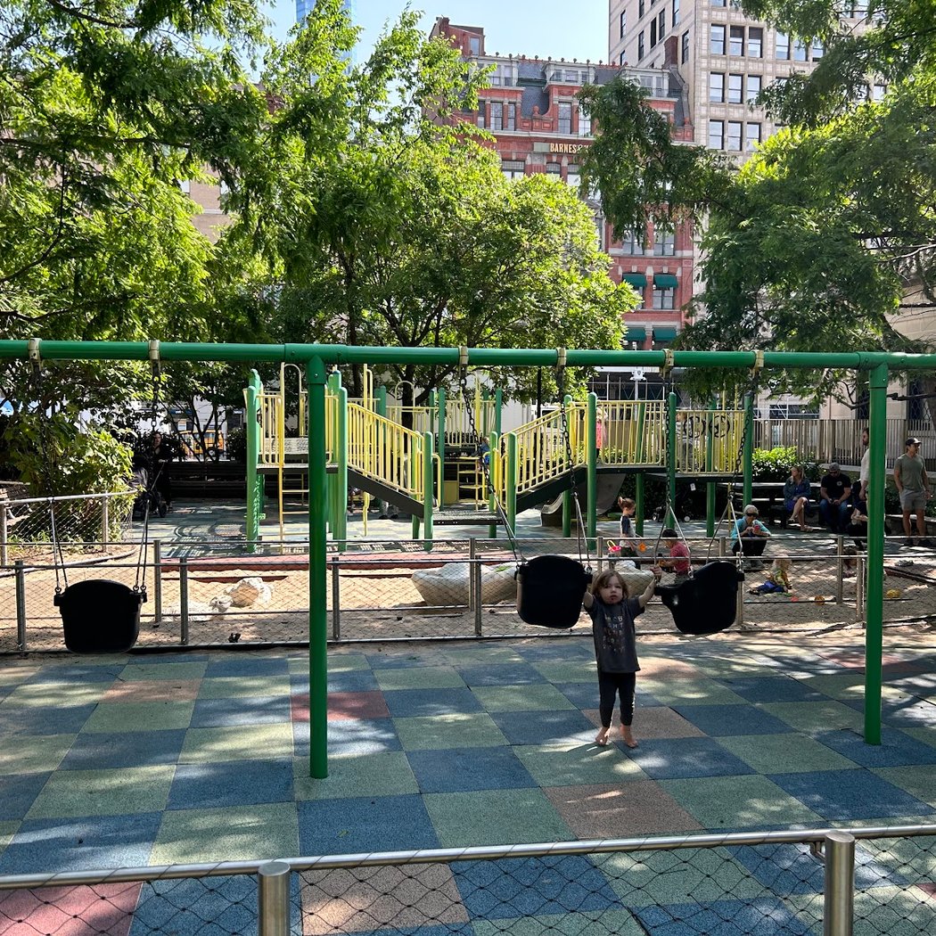 Evelyn's Playground 2