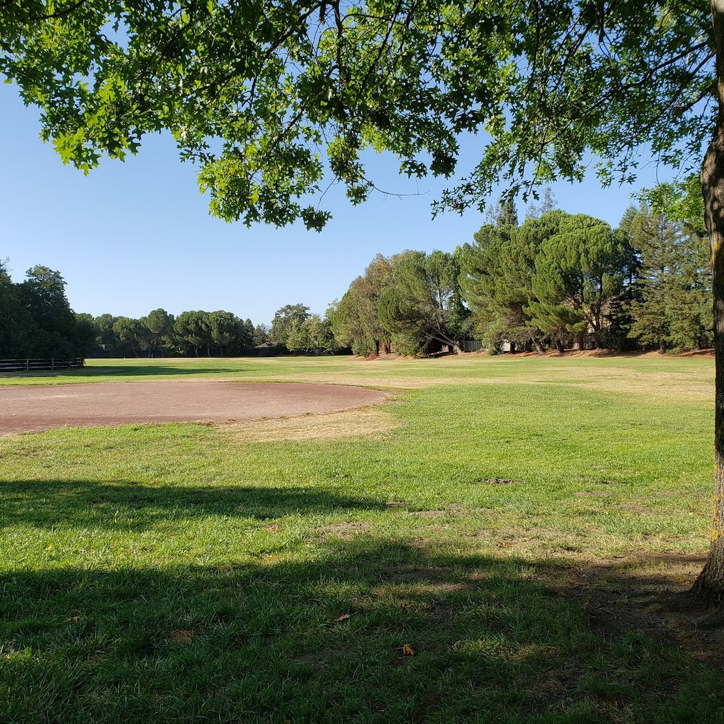 Esposti Park 2
