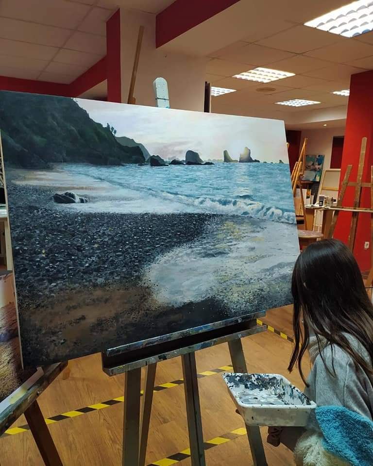 Arte Rojo. Espacio creativo. Clases dibujo y pintura, Sevilla. 3