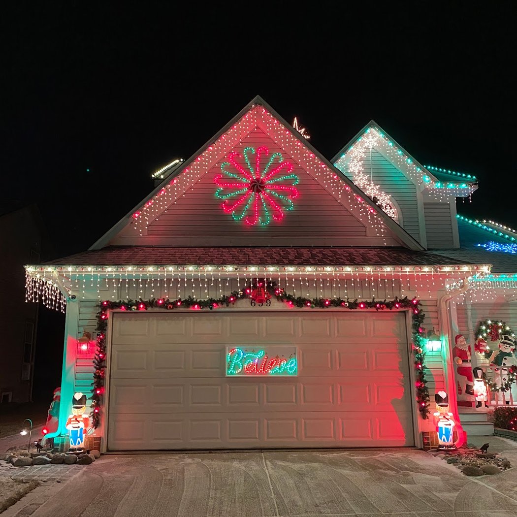 Marshall Family Lights 5