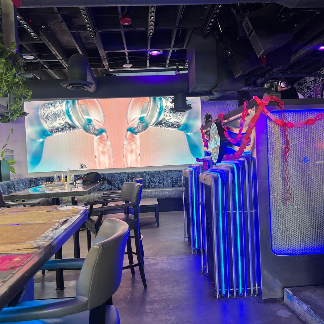 Audio Bar 4