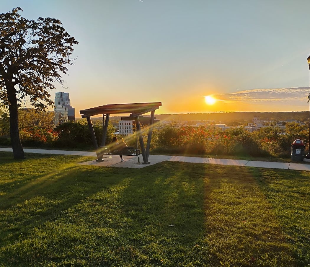 Lookout Park 1