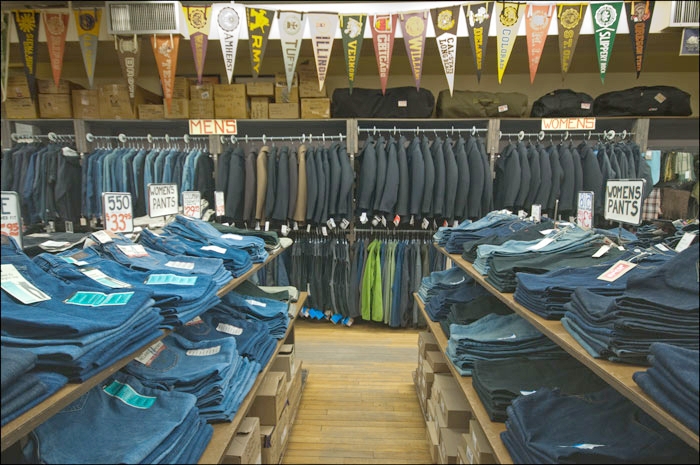 Sam's Clothing Store 1