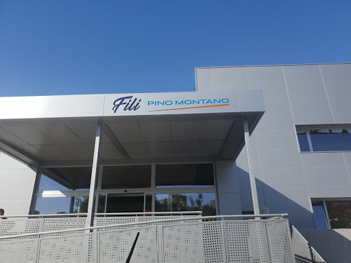 Centro Deportivo Pino Montano 2