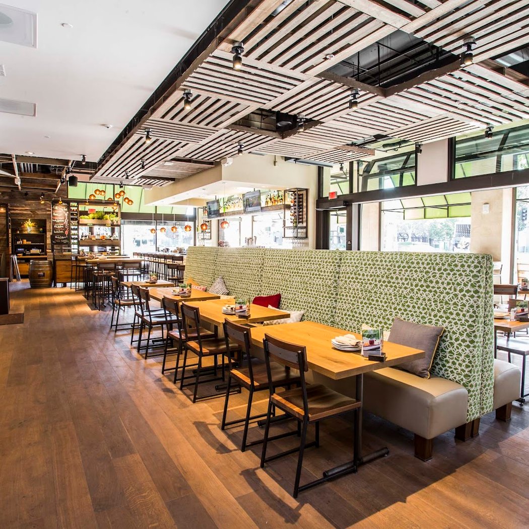 California Pizza Kitchen at Walnut Creek 2