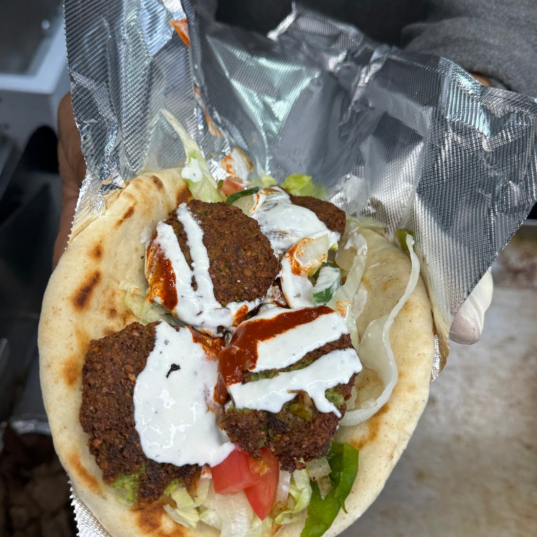 Fast&Buy Halal Food 3