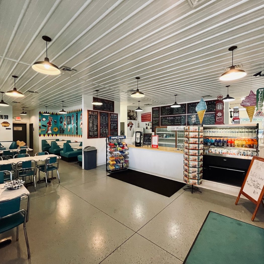 Super Cream Dairy Bar 3