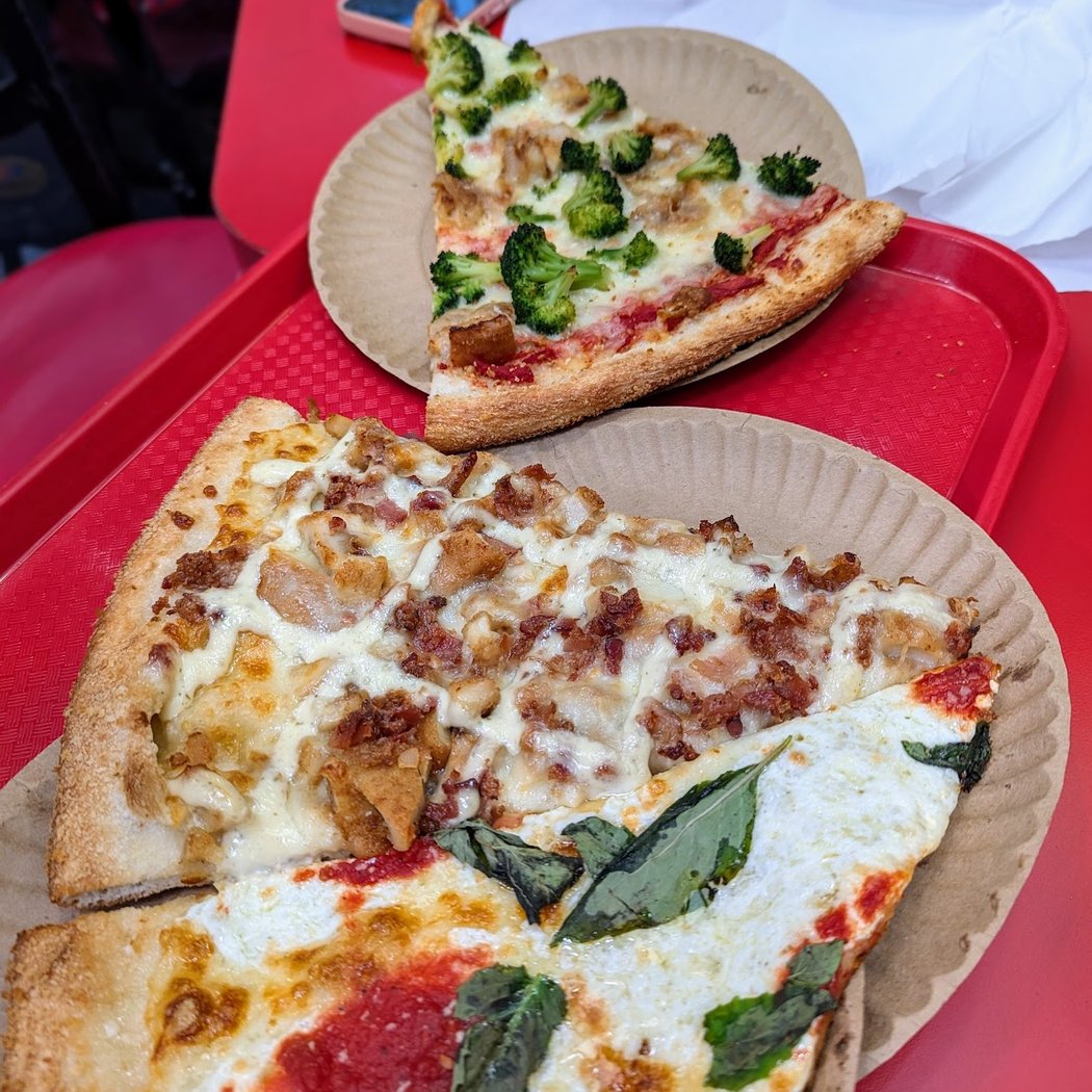 Little Italy Pizza III 3