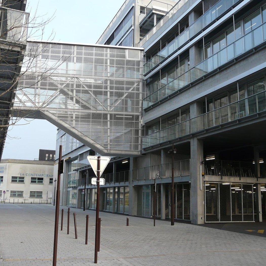 Bibliothèque publique 3