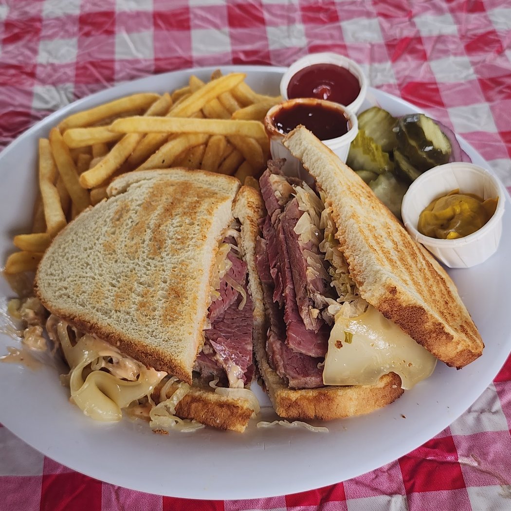 Old Greenwood BBQ at the Gold Rush Saloon 1