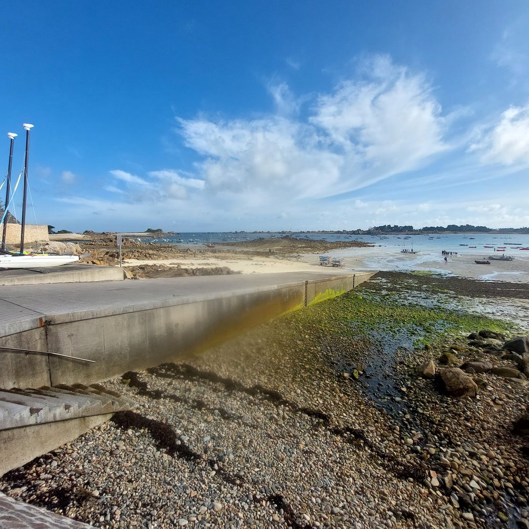 Nautical Center De Port Blanc 3