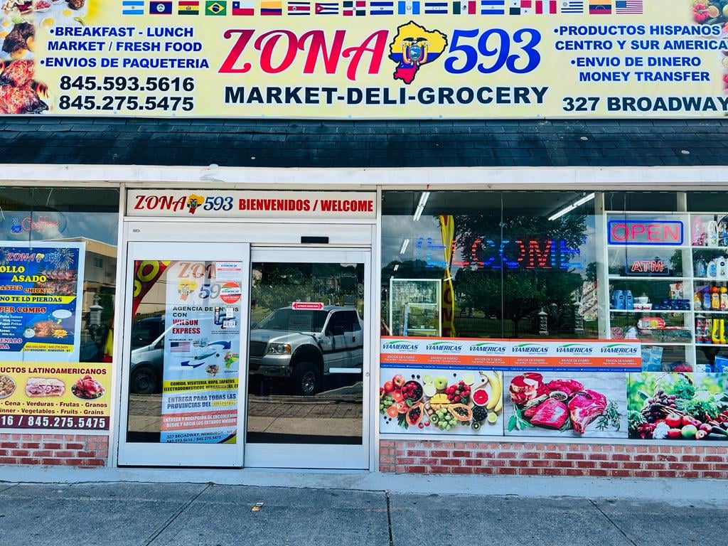 ZONA 593 Market, Deli, Grocery 3