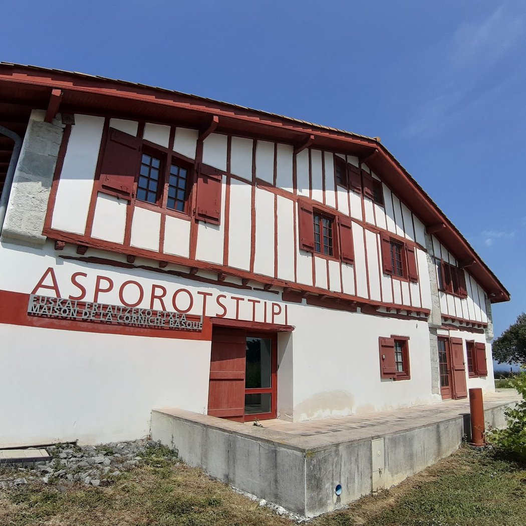 Maison de la Corniche - Asporotsttipi 4