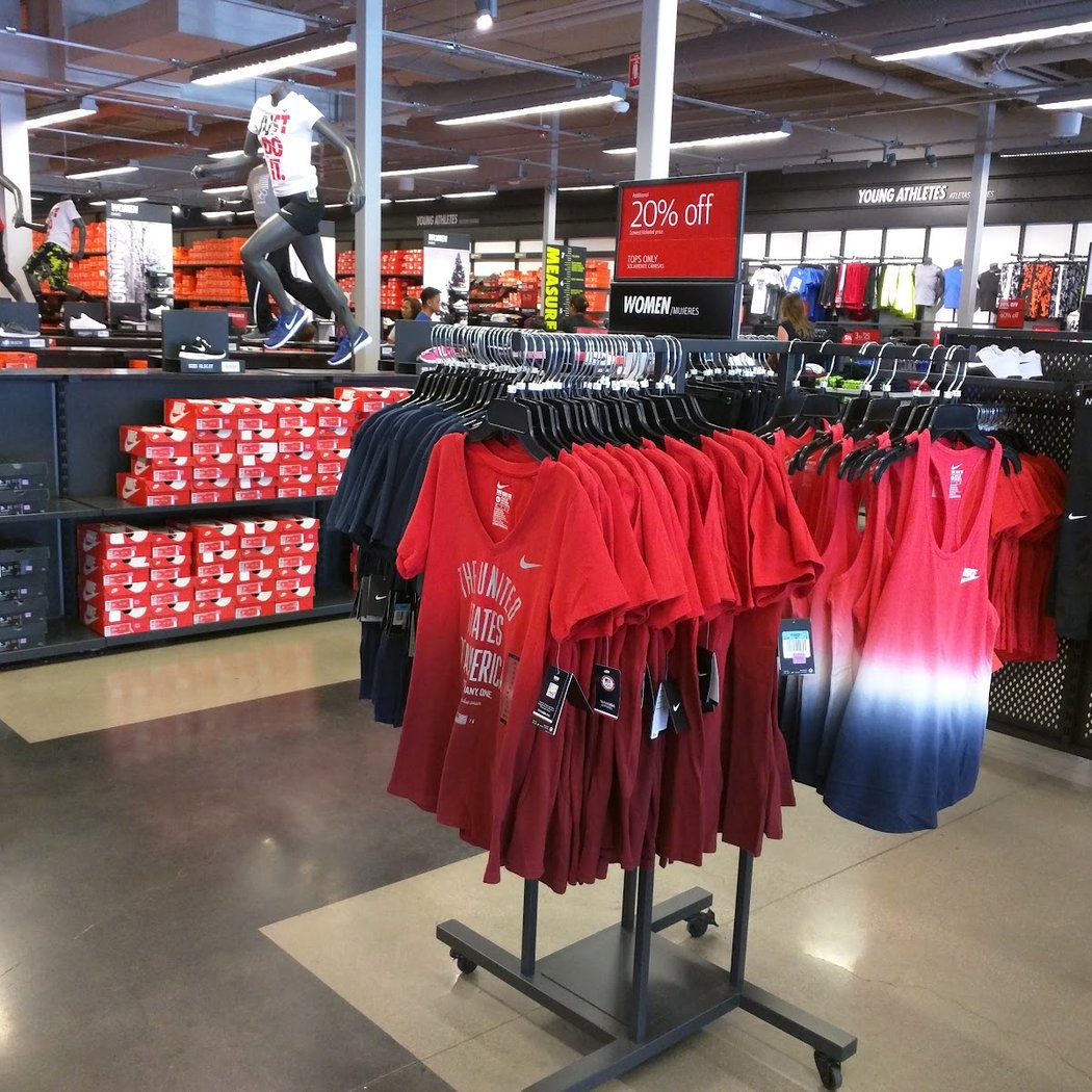 Nike Factory Store - San Jose 3