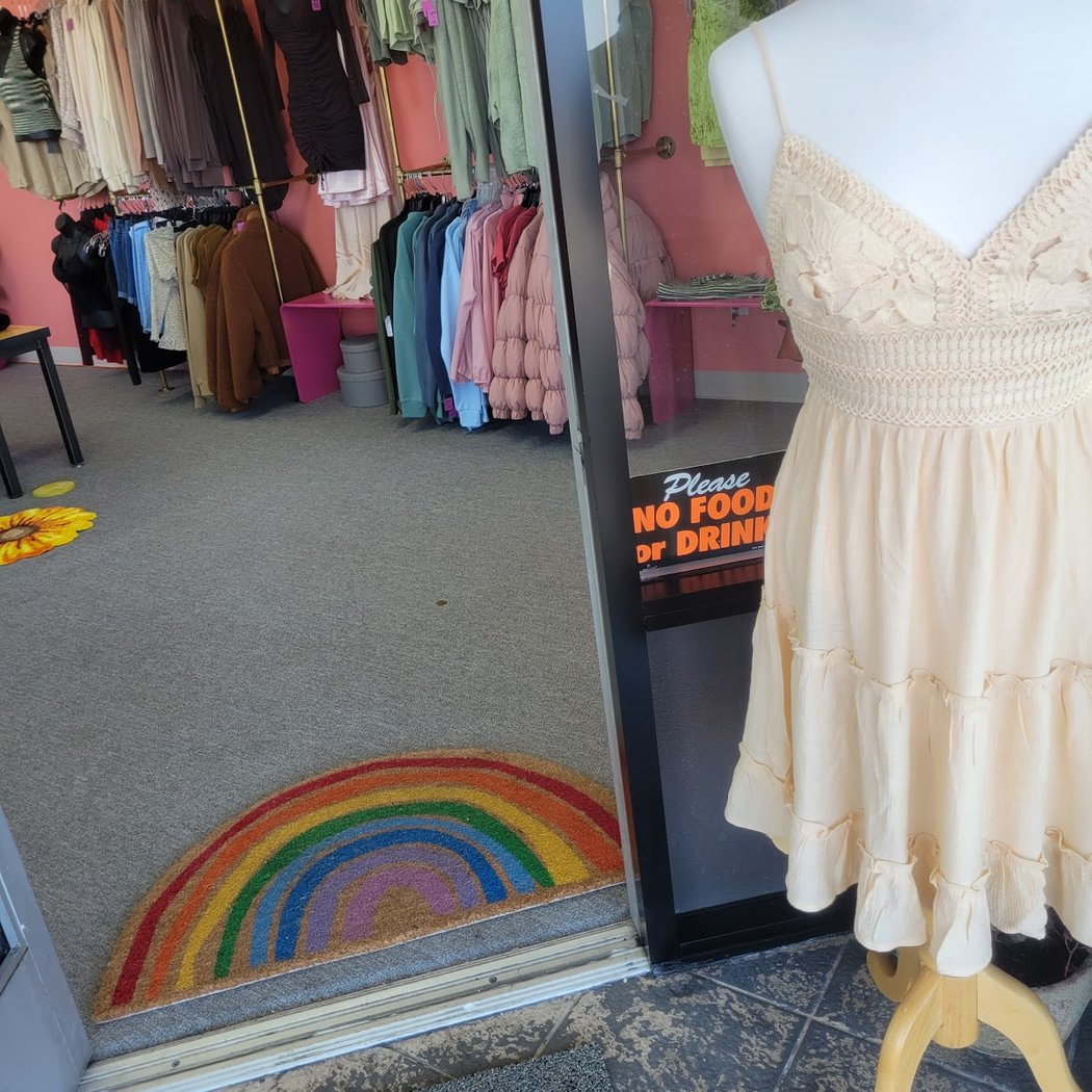 Naza’s Boutique 1