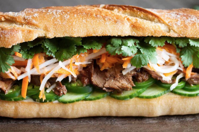 Banh Me Tender 1