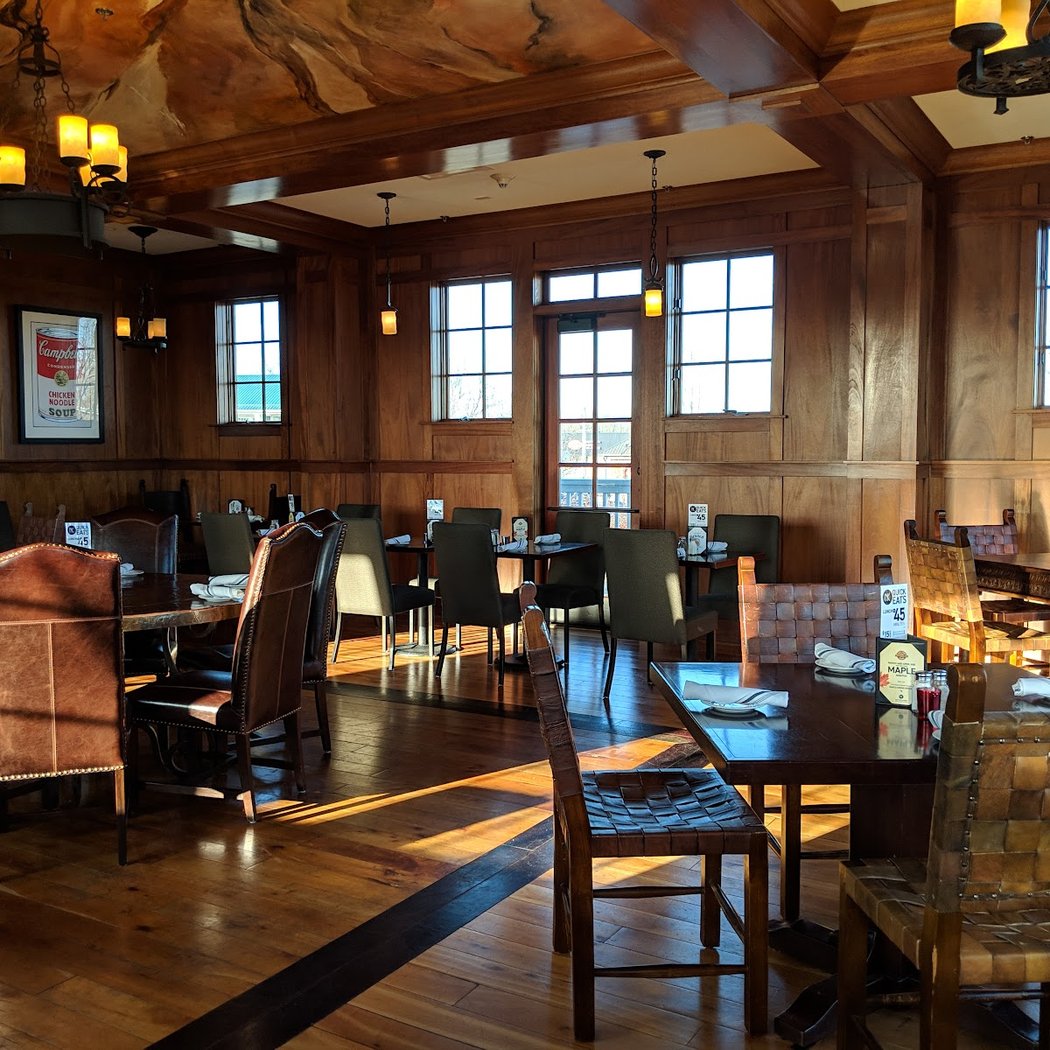 New York Kitchen: Hands-On Cooking & Beverage Classes • Tasting Room 3