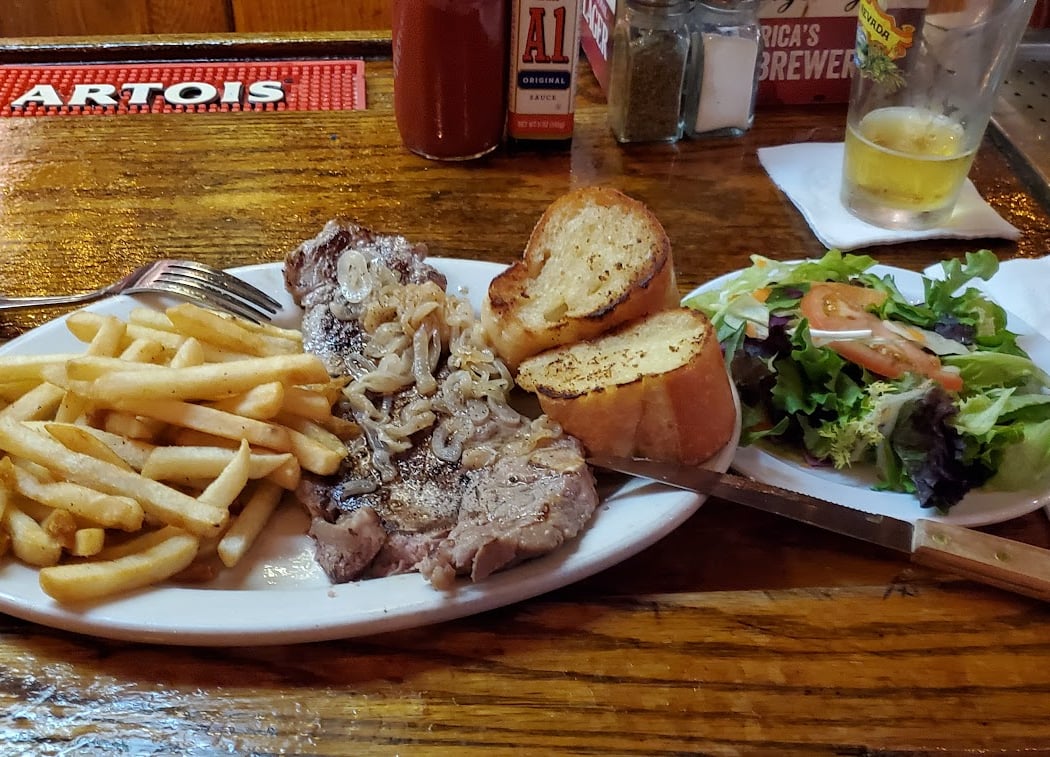 White Horse Tavern - Financial District 3