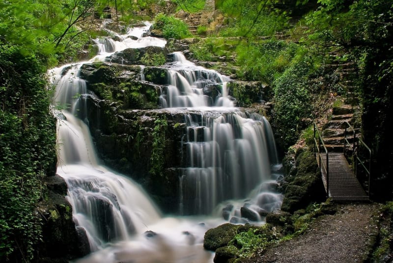 Mortain cascade 1