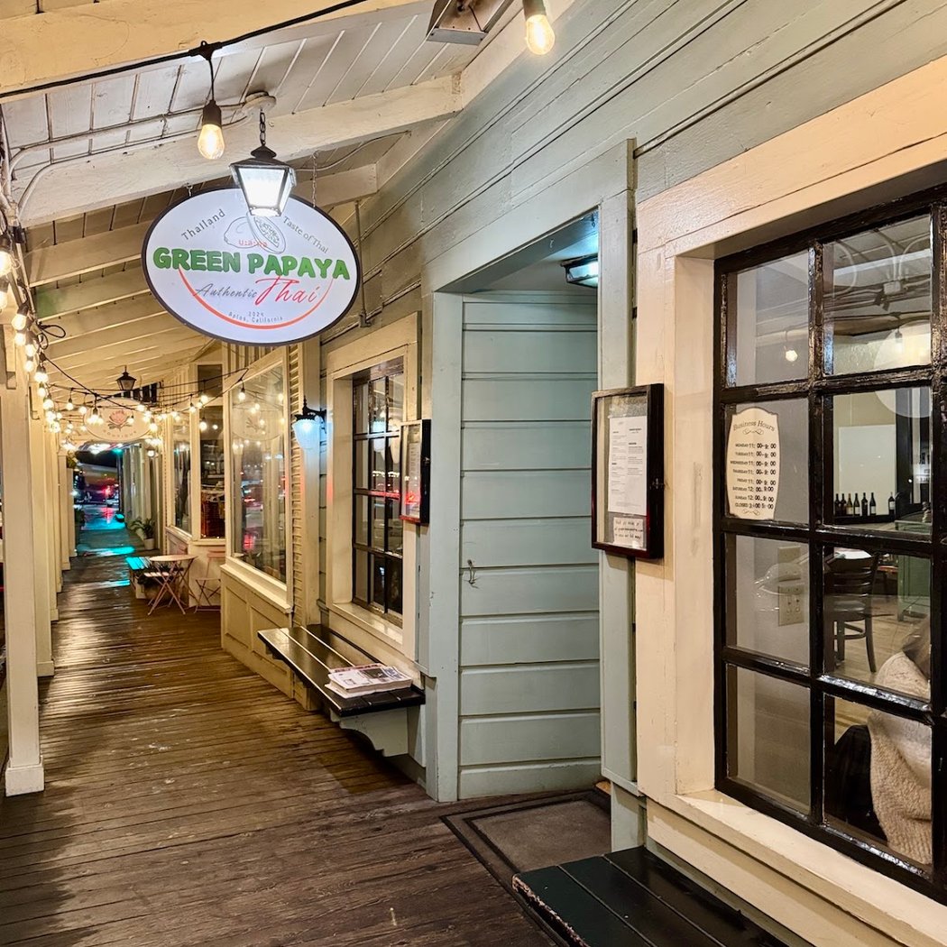Green Papaya Thai Aptos 2
