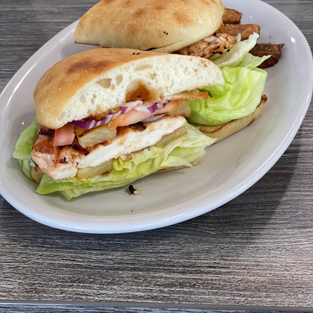 Marina Bar and Grill 3