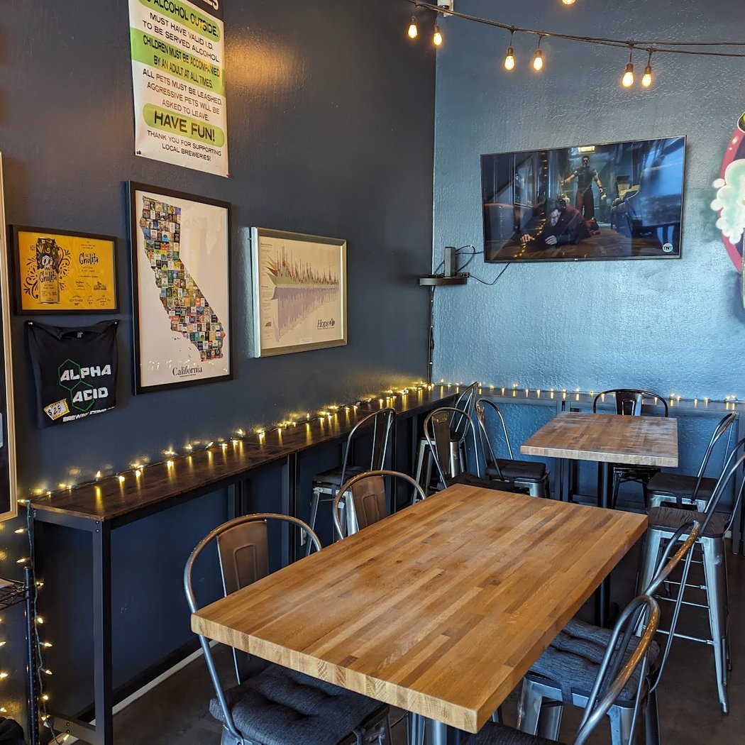 Acidic Laughs @Alpha Acid Brewing Co 4