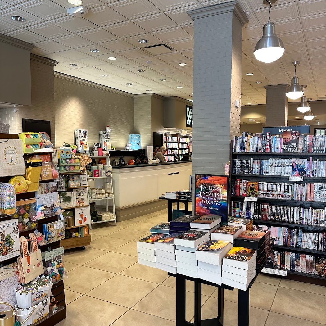 Barnes & Noble 3