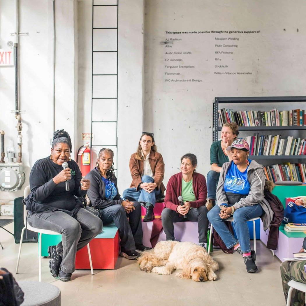 The Dear Neighbor Project: Mural Walk & Art Workshop 1