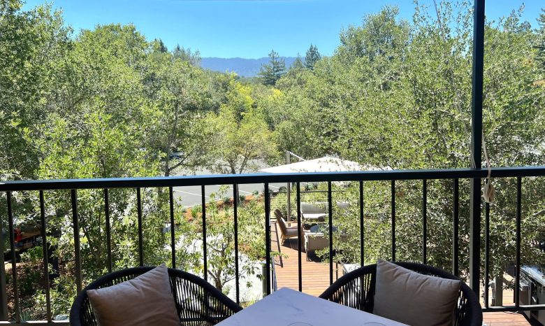 Sand Hill Sundeck 3