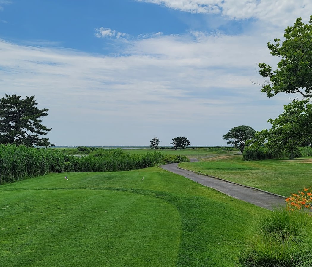 The Golf Club at Middle Bay 2