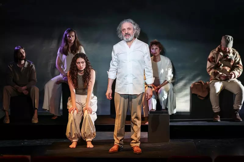 ANTIGONE 2