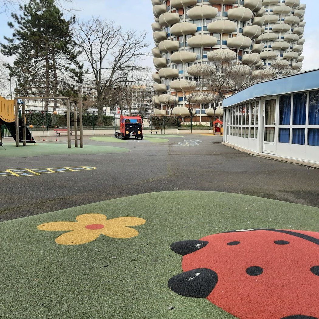 School Group Charles Péguy 2