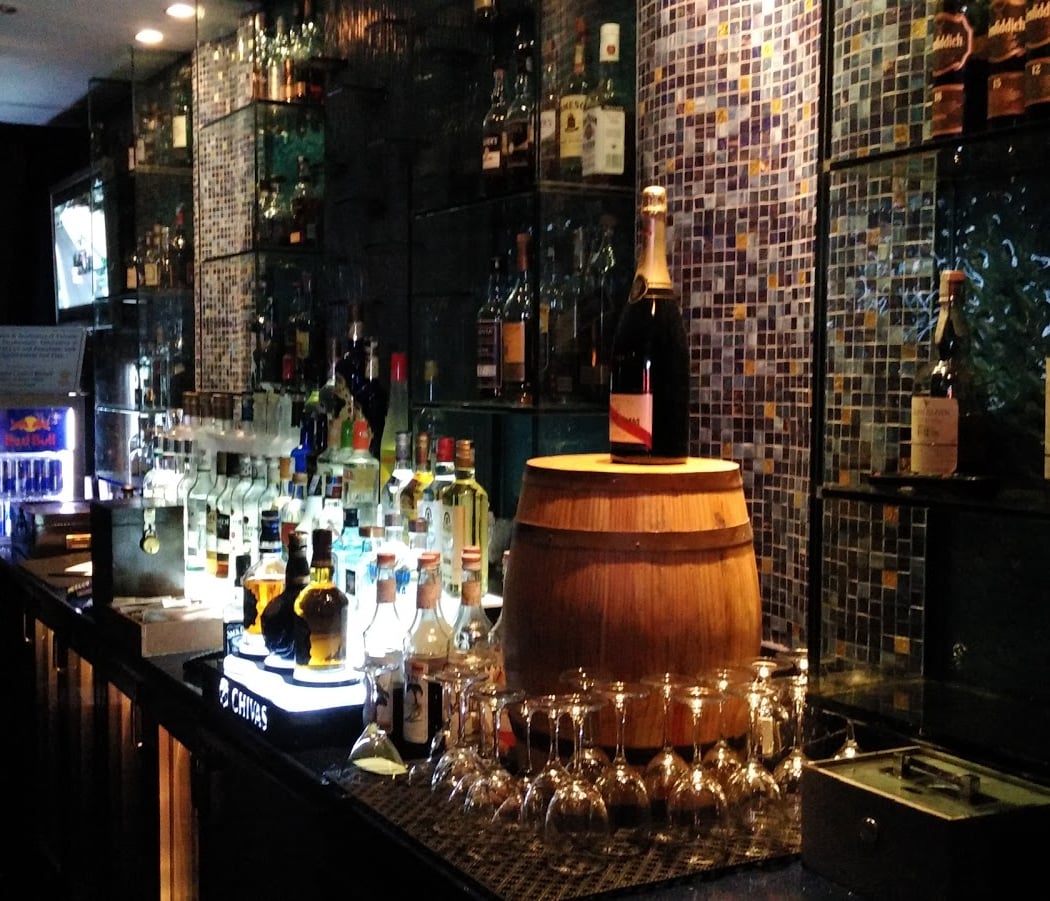 Ice - Bar & Teppanyaki 2