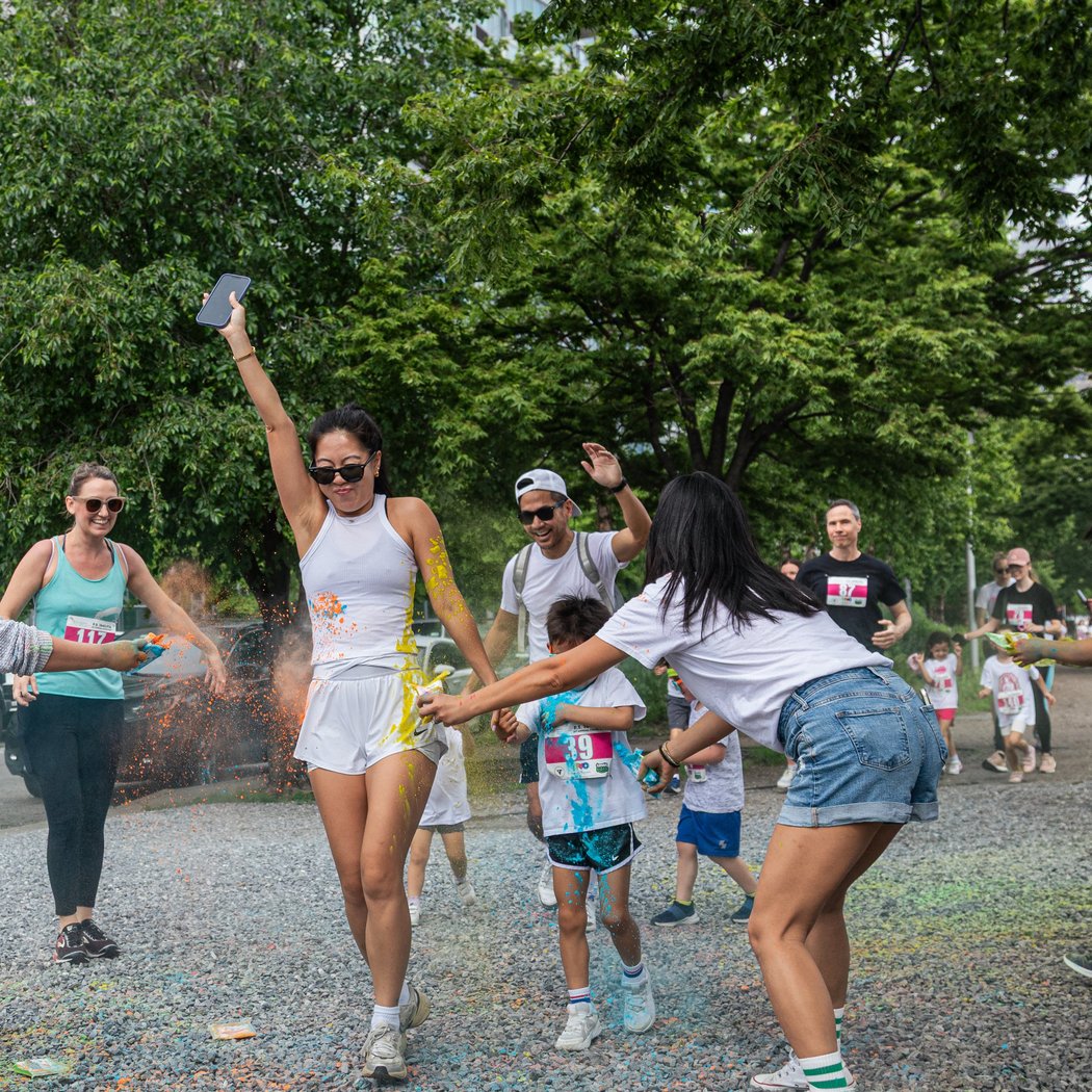 P.S. 384 Color Run 1