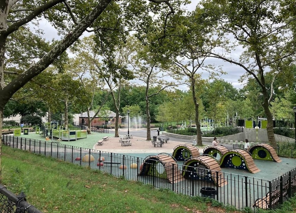 Lincoln Terrace / Arthur S. Somers Park 2