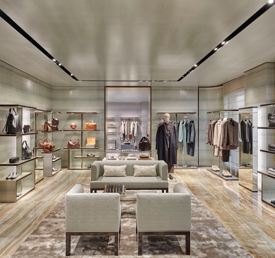 Giorgio Armani 1