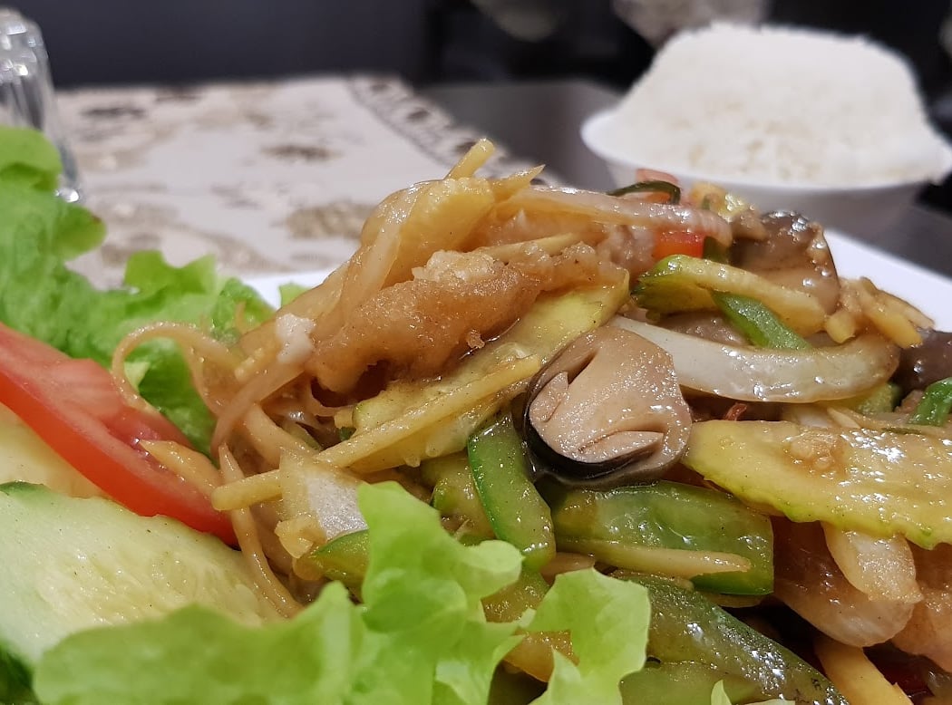 Arroy Thai 3