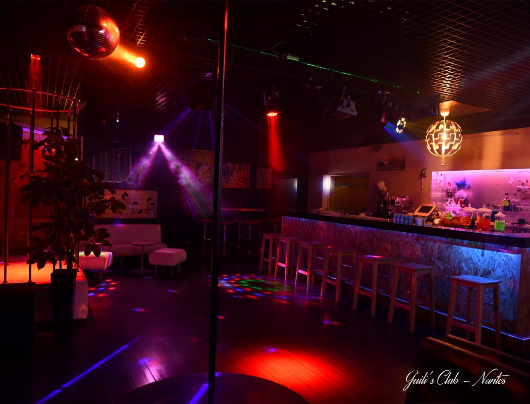 GUILI'S CLUB 4