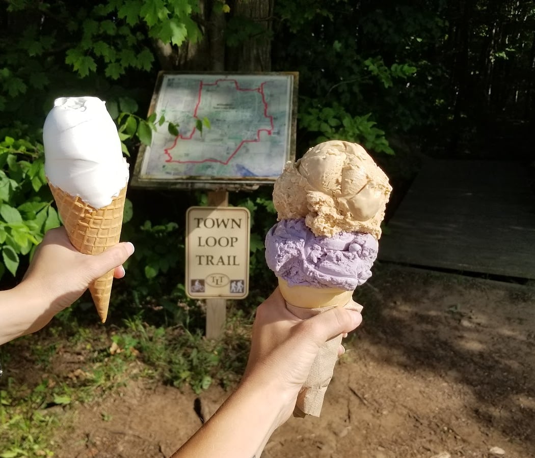 Yia Yia's Ice Cream Shoppe 1