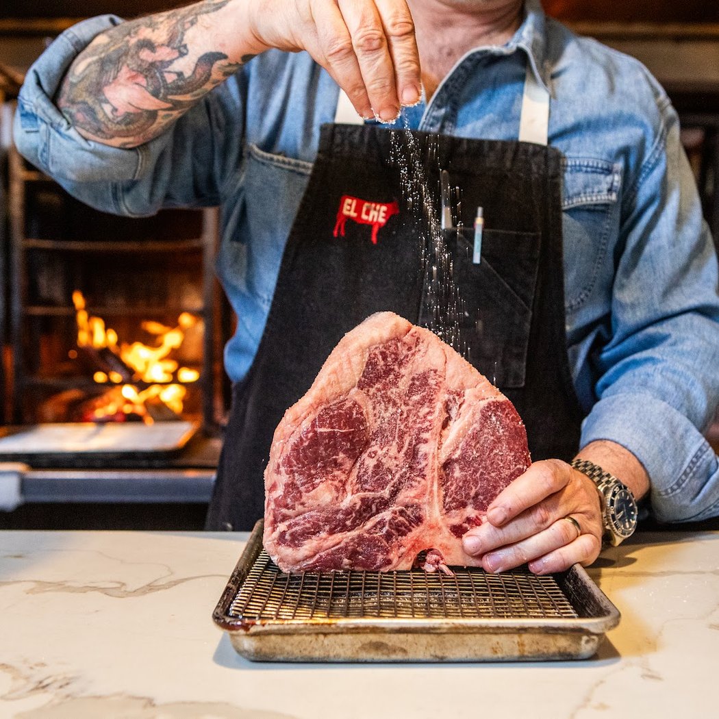 El Che Steakhouse & Bar 1