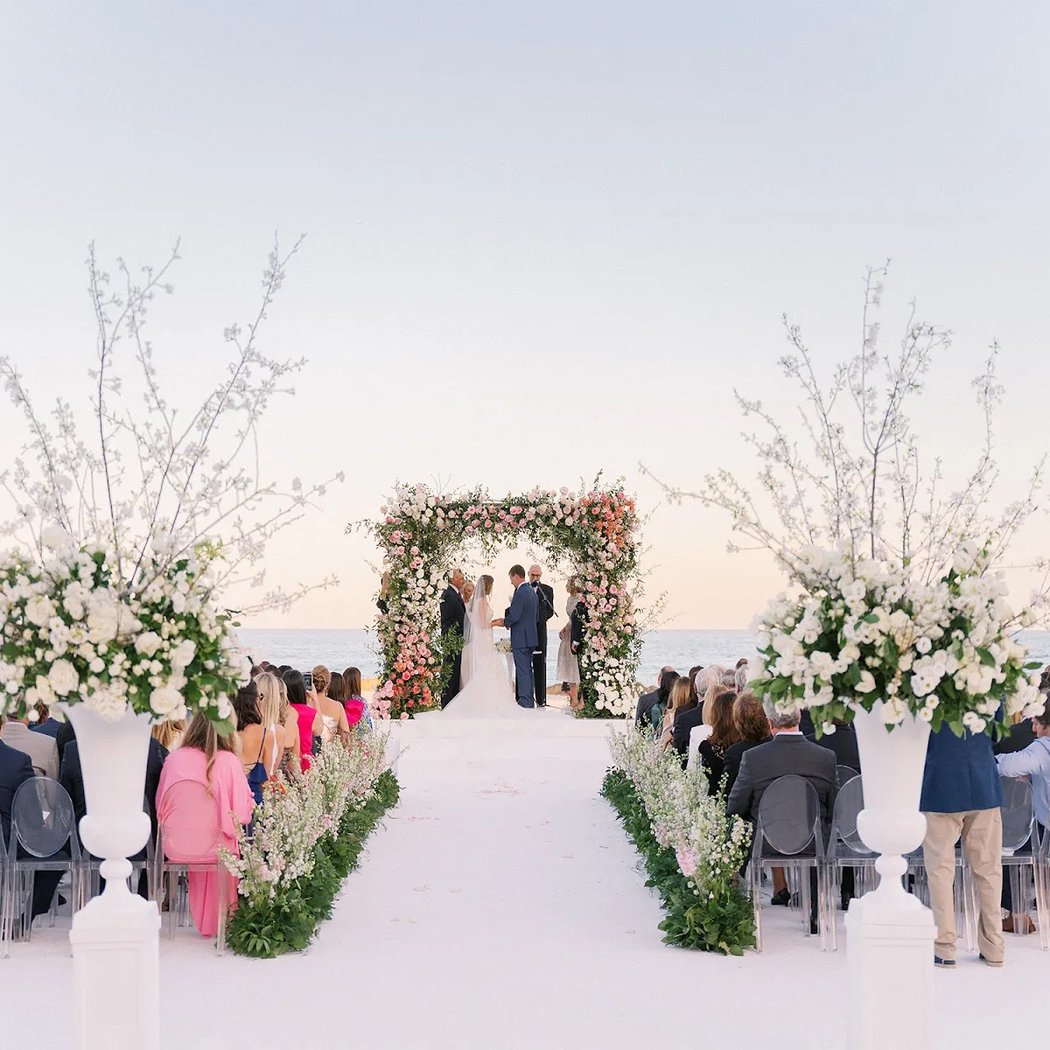 PIEvents and Co | Luxury Wedding Planner & Designer 1