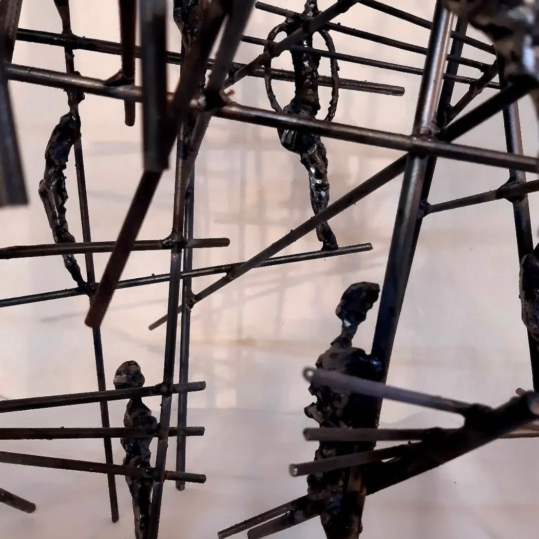 Initiation sculpture sur métal 3