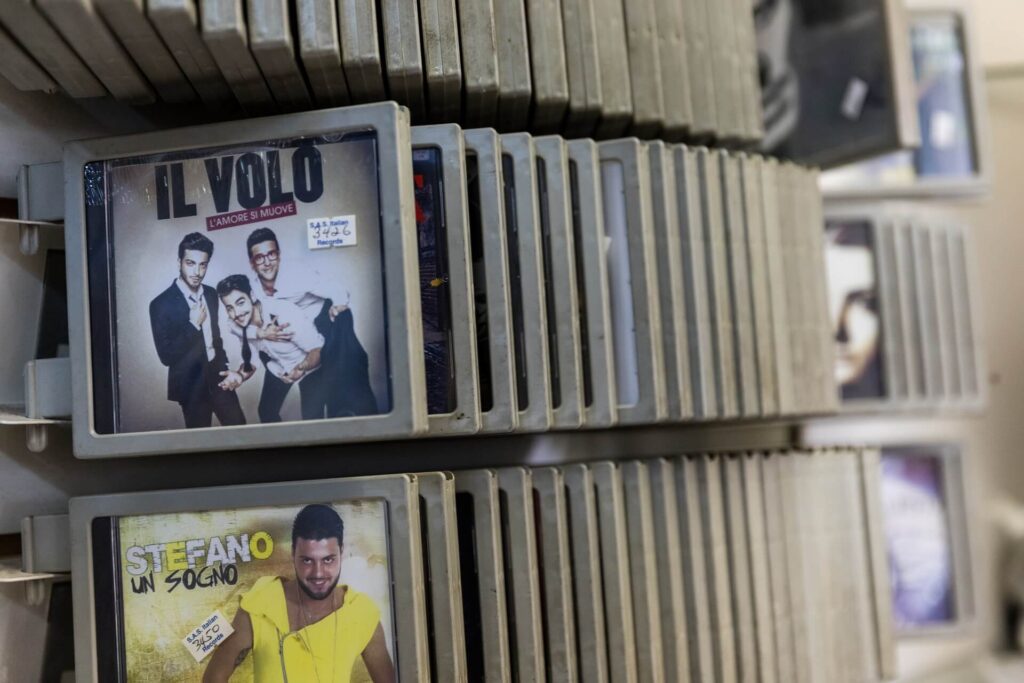 SAS Italian Records Inc. 1