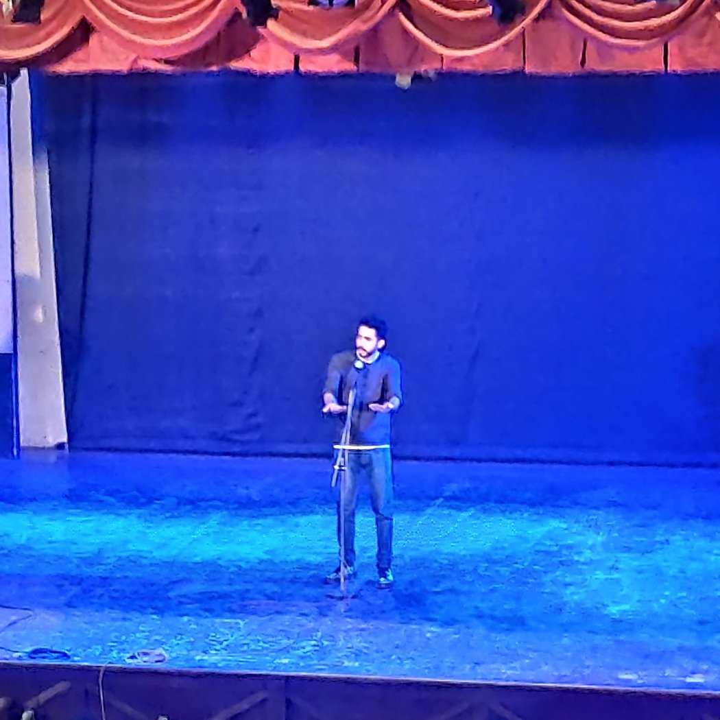 Main Shayar Toh Nahi by Manhar Seth 4