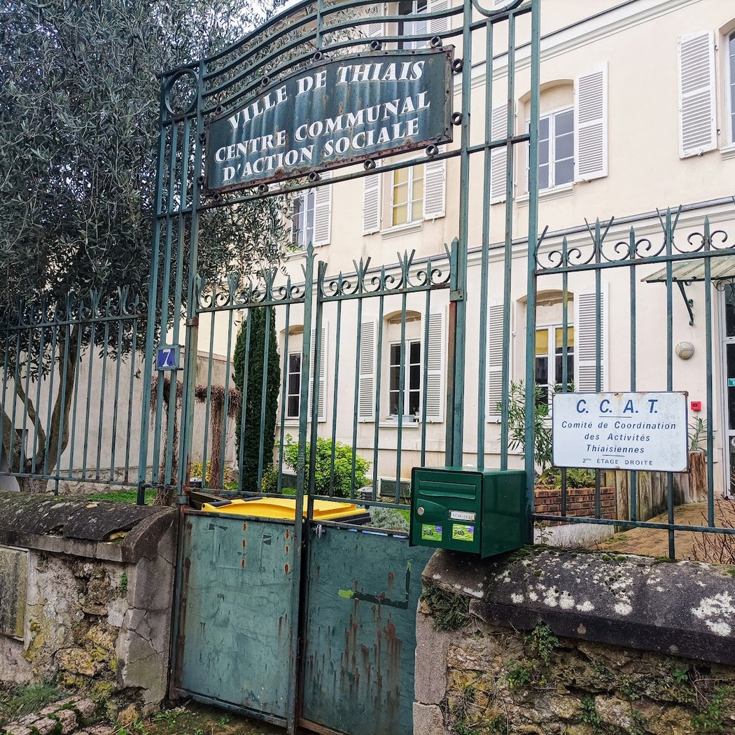 Ville de Thiais Centre Communal d’Action Sociale 2
