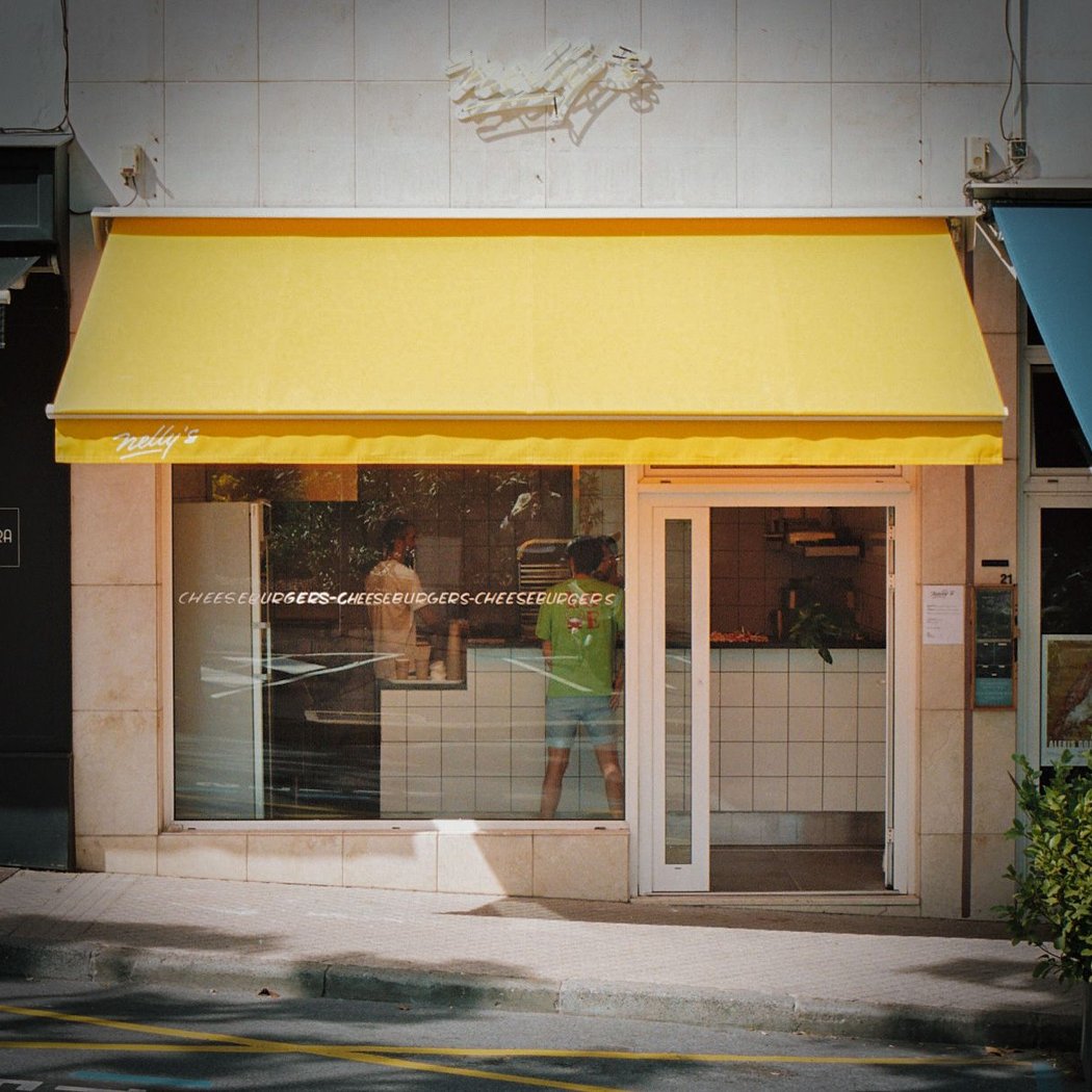 Nelly's Biarritz 4