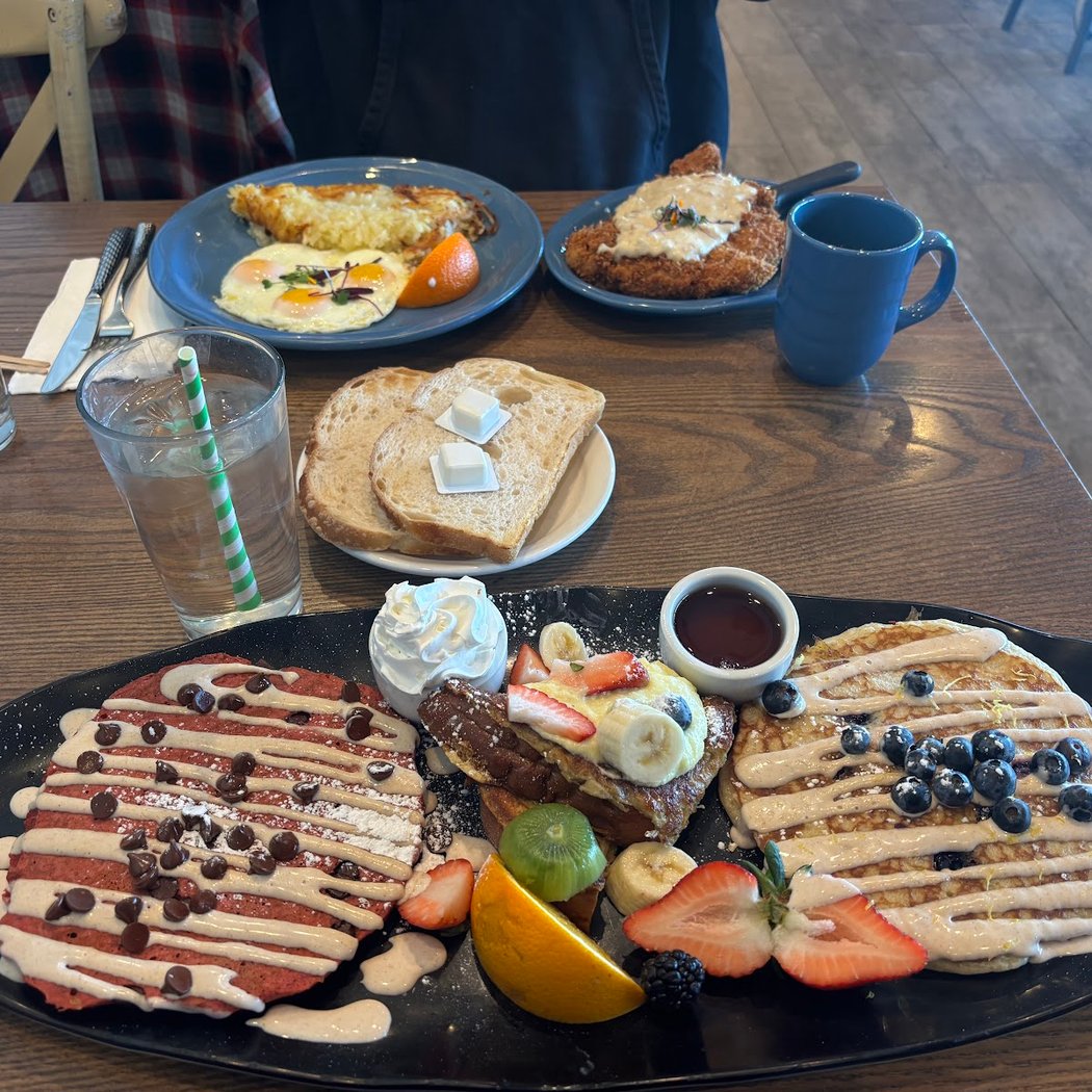 The Breakfast Club at Midtown 3