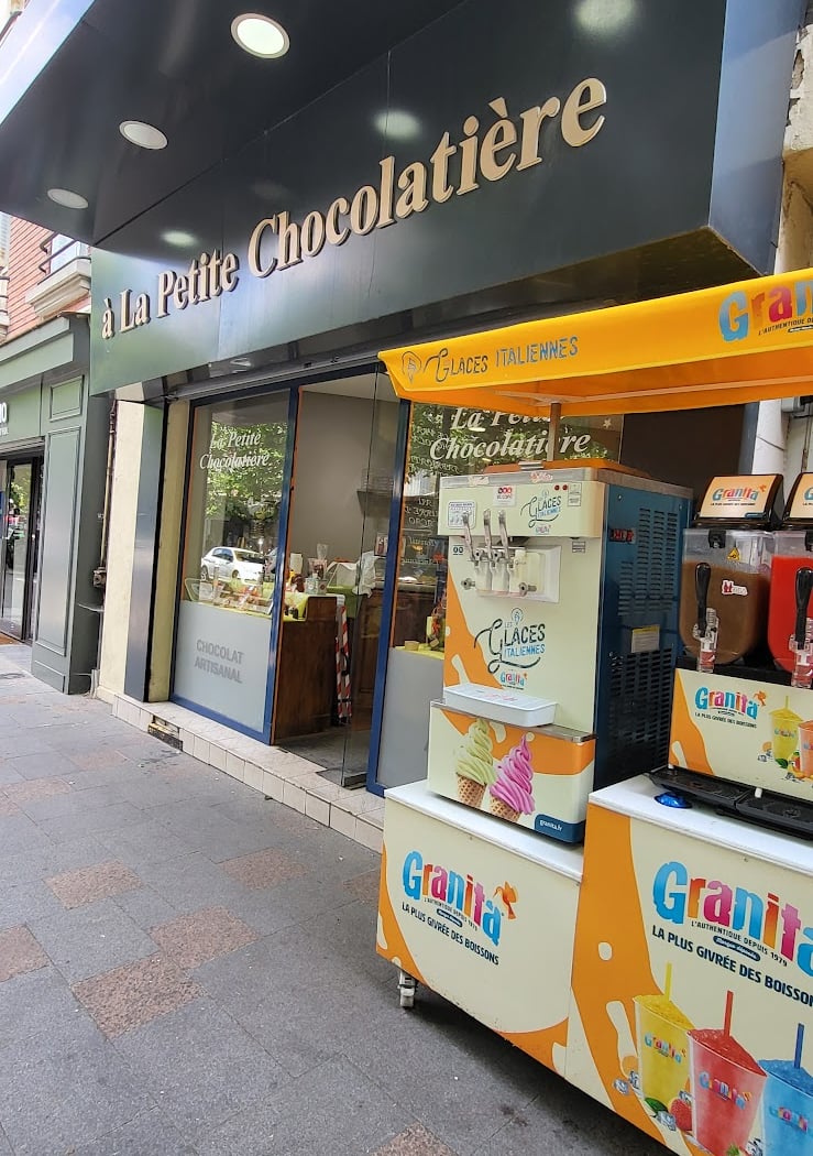 La Petite Chocolatière 4